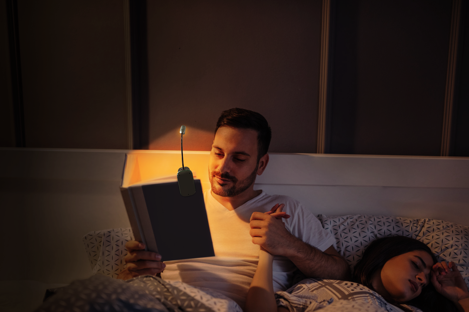 What Are the Main Parameters in A Book Light?